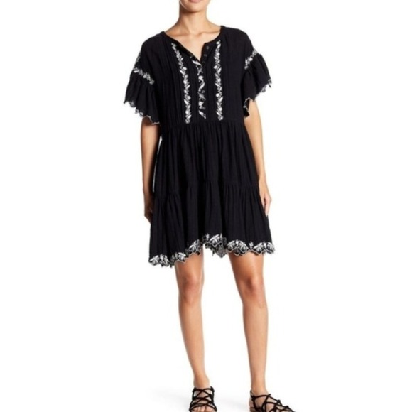 Free People Dresses & Skirts - Free People Black Embroidered Gauze Tiered Babydoll Mini Dress Short Sleeve